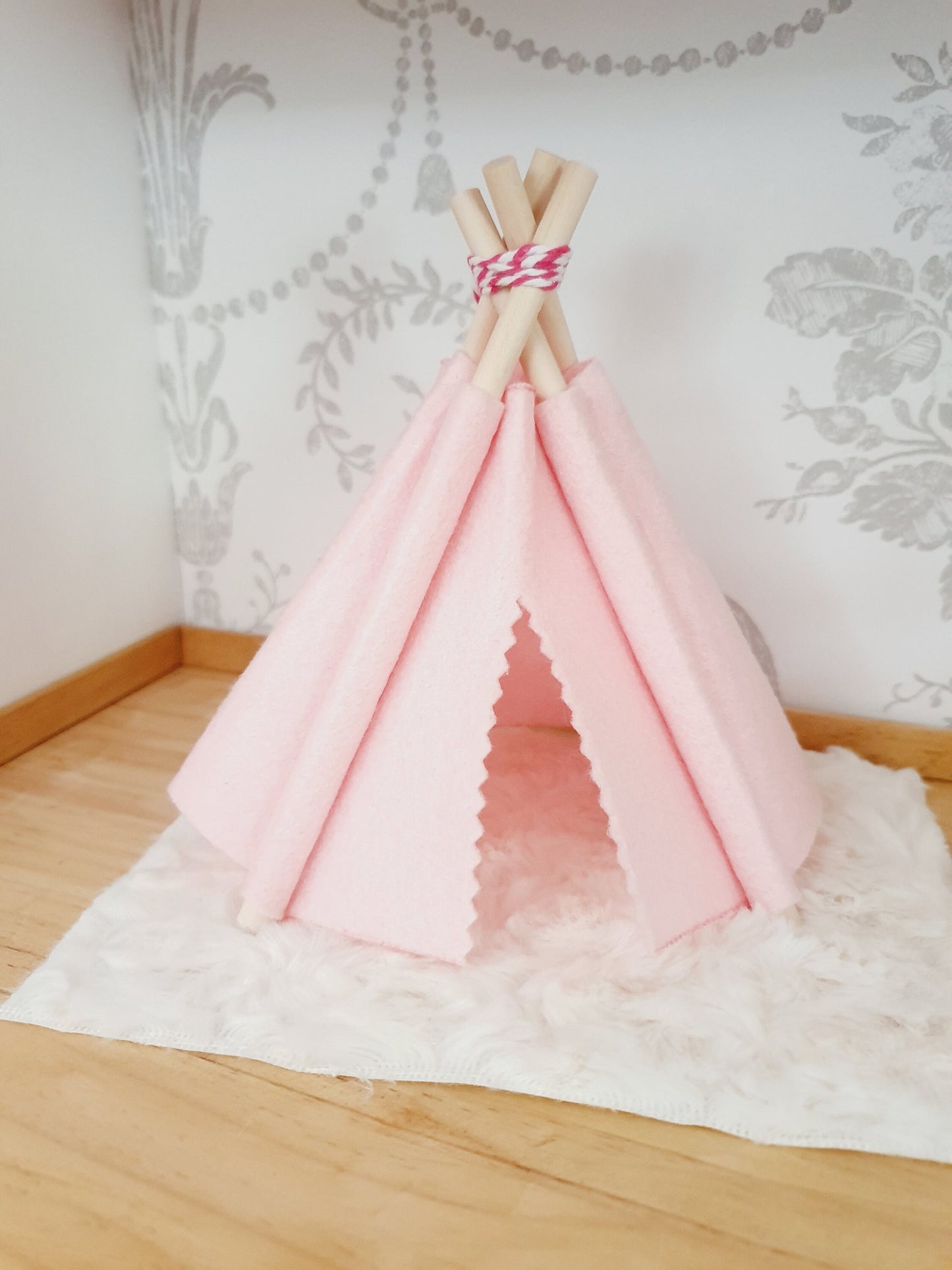Dolls house Pretty Pink TeePee / Tent, 12th scale tent, miniature teepee, Tipi, Tent