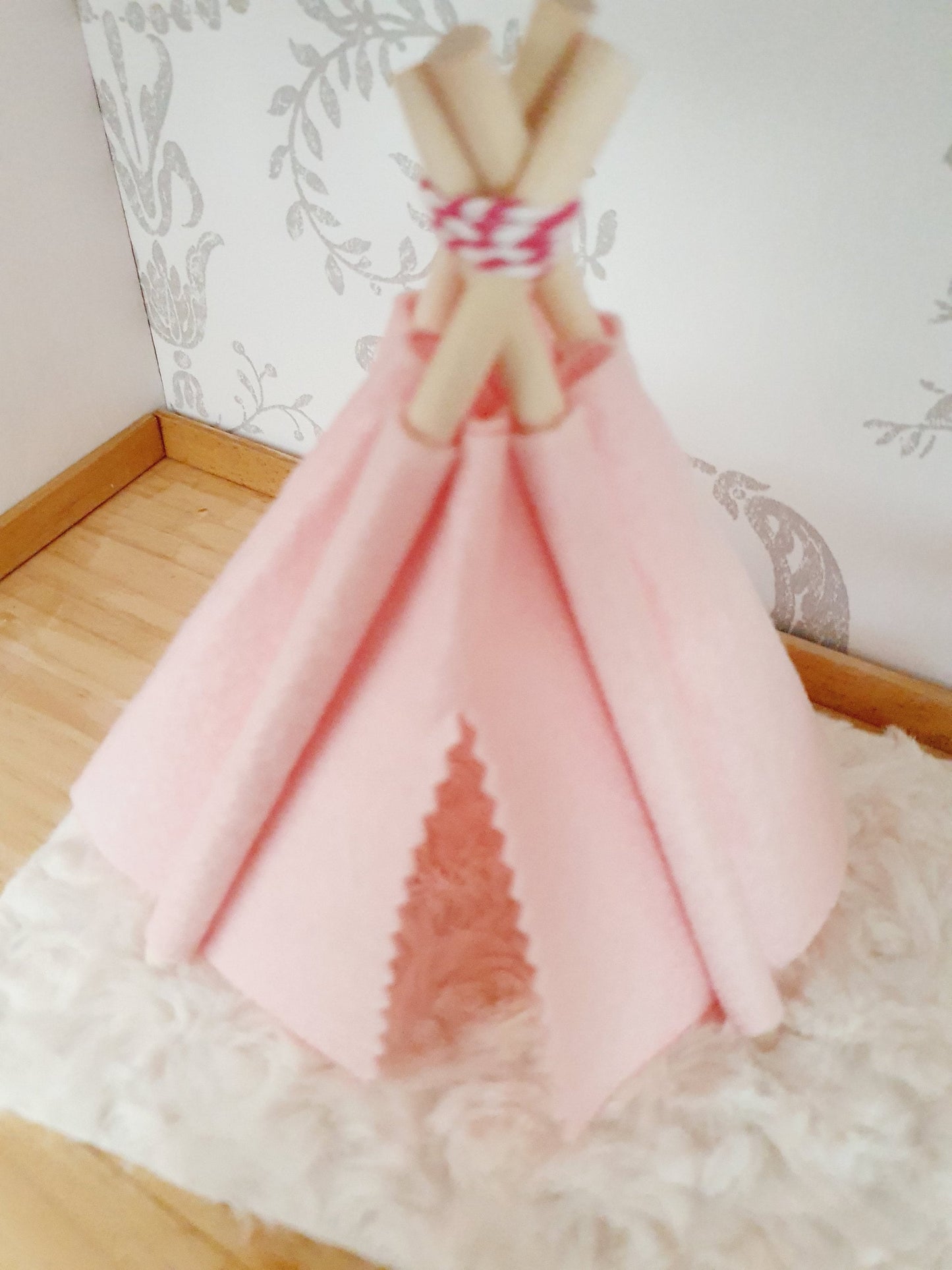 Dolls house Pretty Pink TeePee / Tent, 12th scale tent, miniature teepee, Tipi, Tent