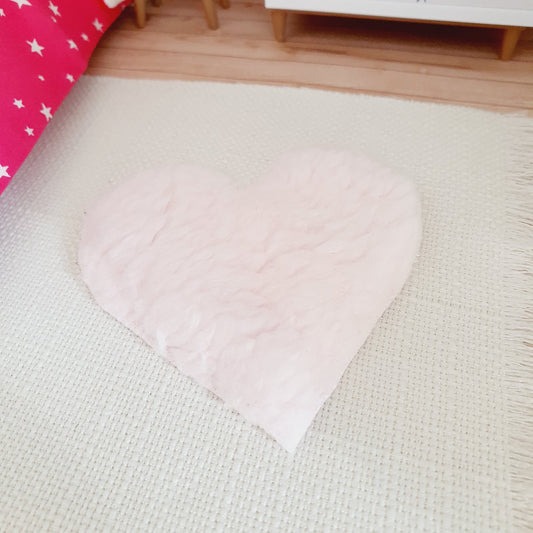 Dolls House Baby Pink Soft Heart Fur Rug | 1:12th Scale | Miniature Rug
