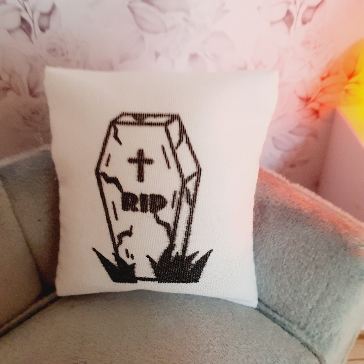 Dolls house 1x Halloween coffin Cushion, 12th scale cushions, miniature cushion, Halloween