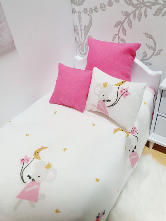 Dolls House Single 4-Piece Pink Mouse Bedding Set 1:12th Scale