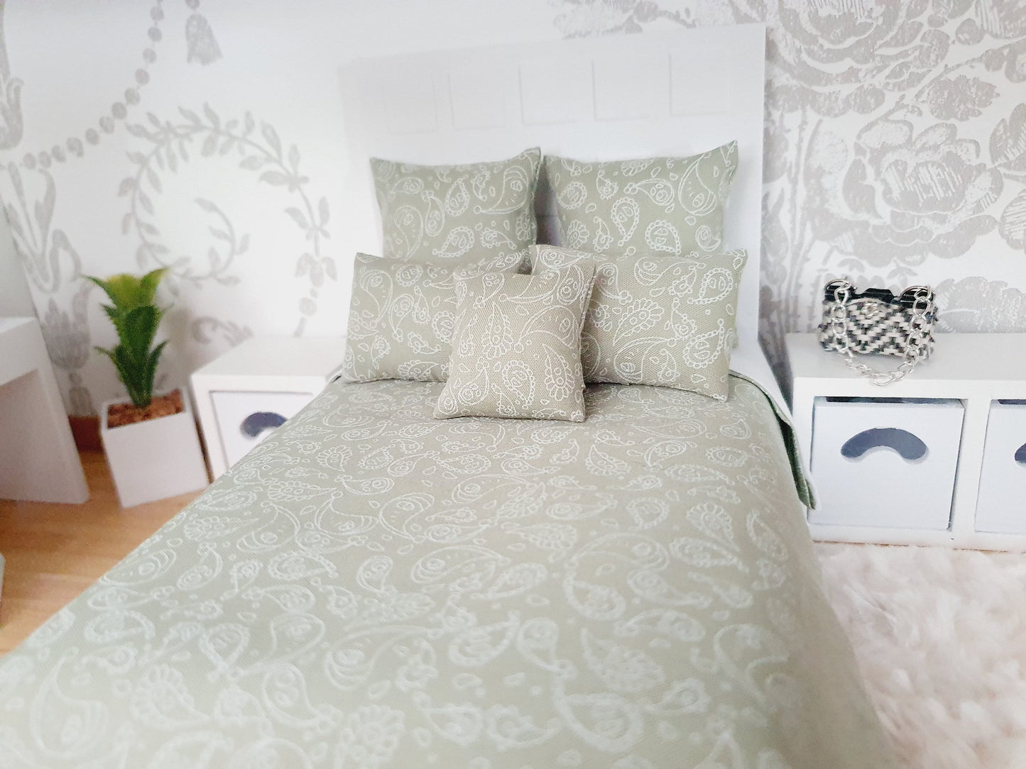 Dolls house Green Floral double bedding set, 6 piece set, 12th scale, miniature bedding