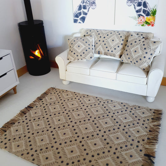 Dolls House Beige Patterned Rug | 1:12th Scale | Miniature Rug
