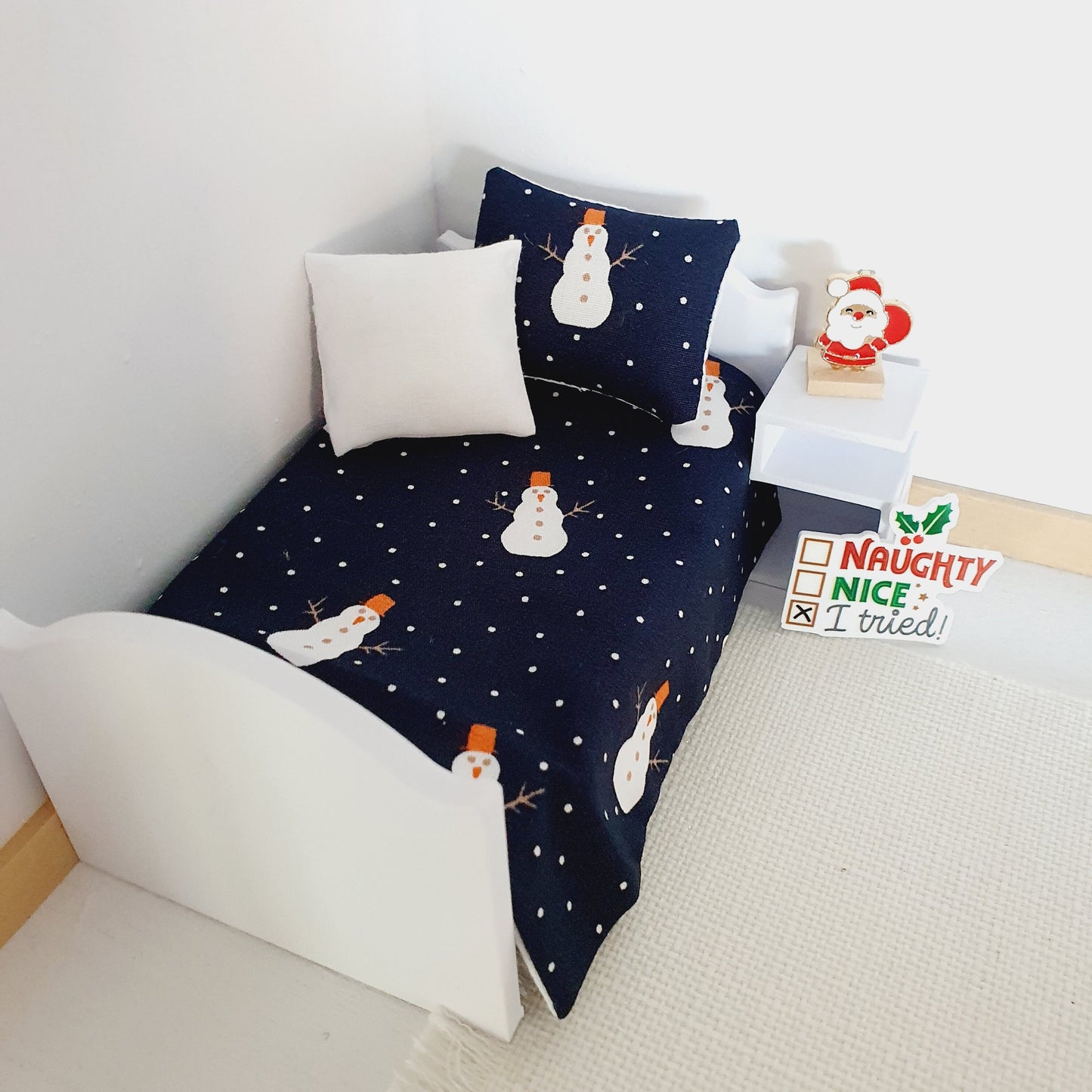 Dolls House Christmas Junior Bedding Set – Snowman & Snowflakes, Handmade in England, 1:12 Scale