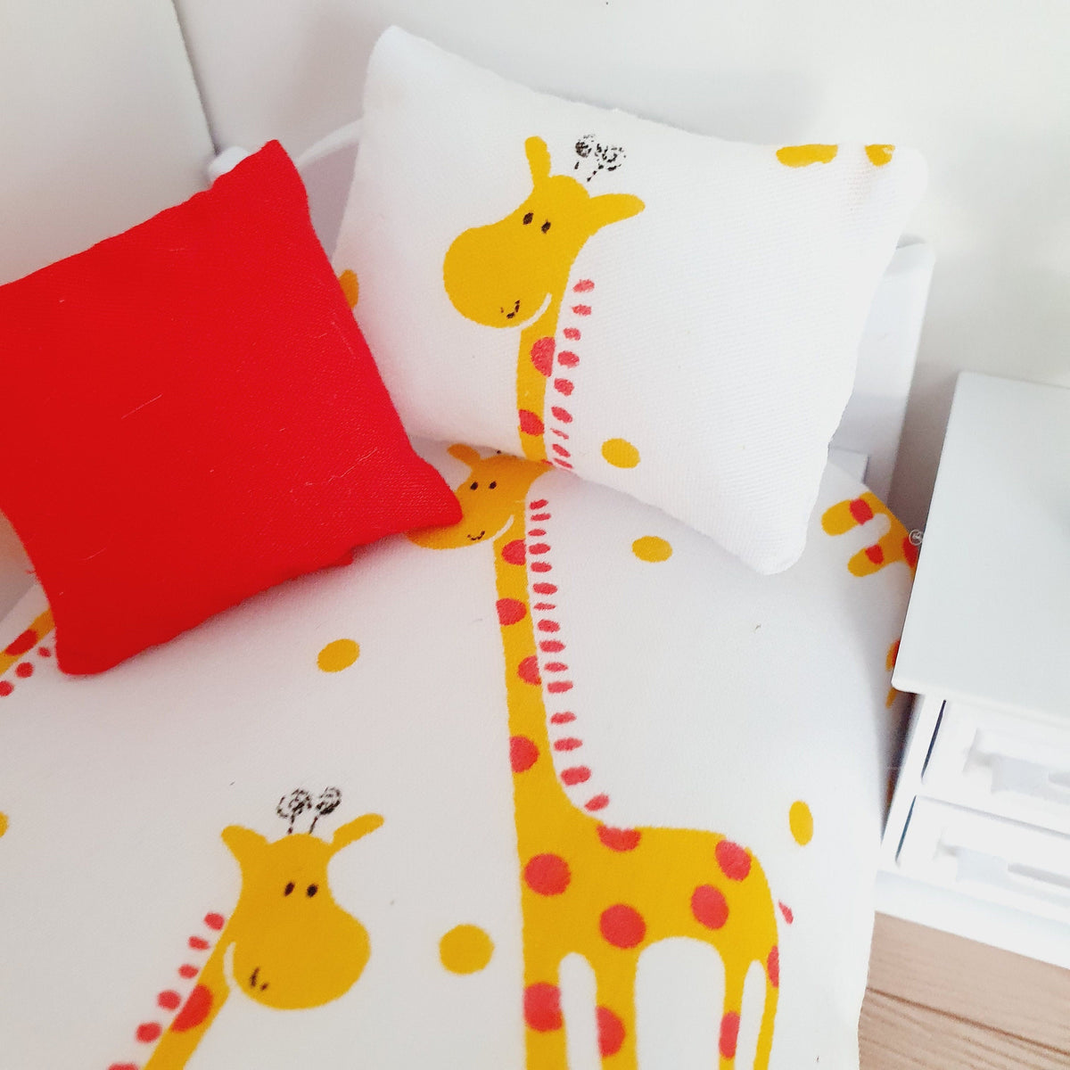 Dolls House Junior Bedding Set – Fun Giraffe Theme, Handmade in England, 1:12 Scale