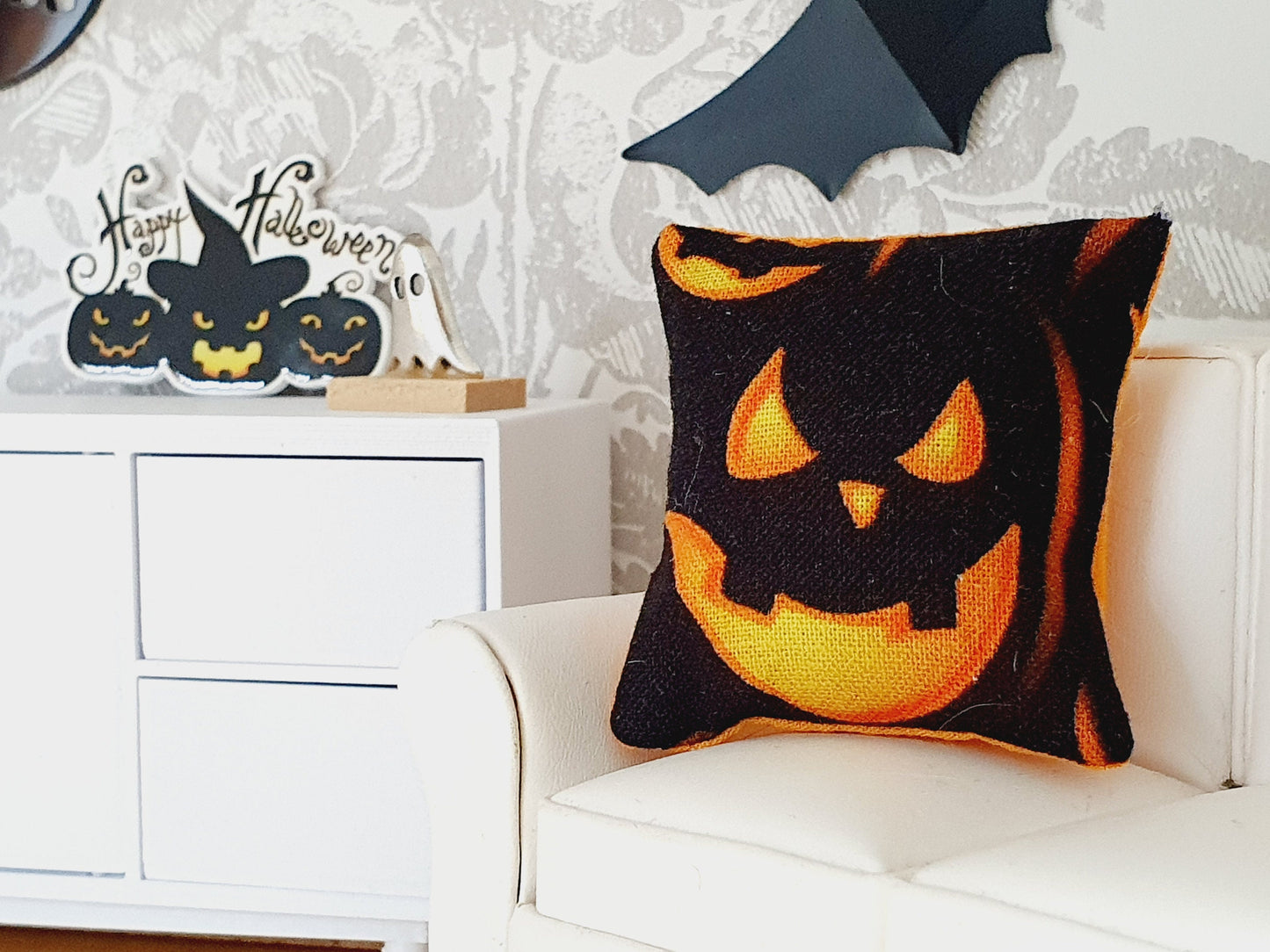 Dolls house 2x Halloween Pumpkin Cushions, 12th scale cushions, miniature cushion, Halloween, Pumpkins