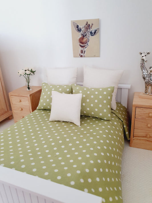 Dolls house 6 piece set, Double bedding, Sage Green Polka Dot print, 12th scale bedding, miniature bed set