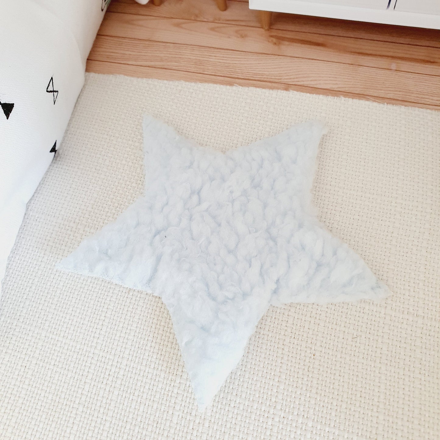 Dolls House Baby Blue Star Fur Rug | 1:12th Scale | Miniature Rug