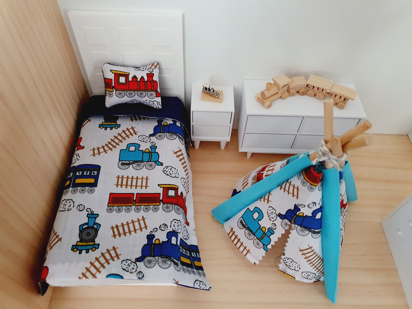 Dolls house Single Train bedding Set, Children's 12th scale bedding, miniature bed set