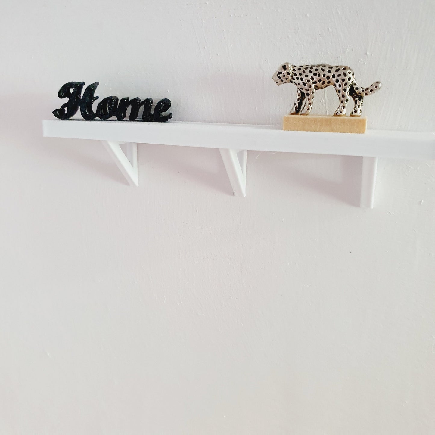 Dolls House Shelf with Brackets | Choice of Colours | 1:12 Scale