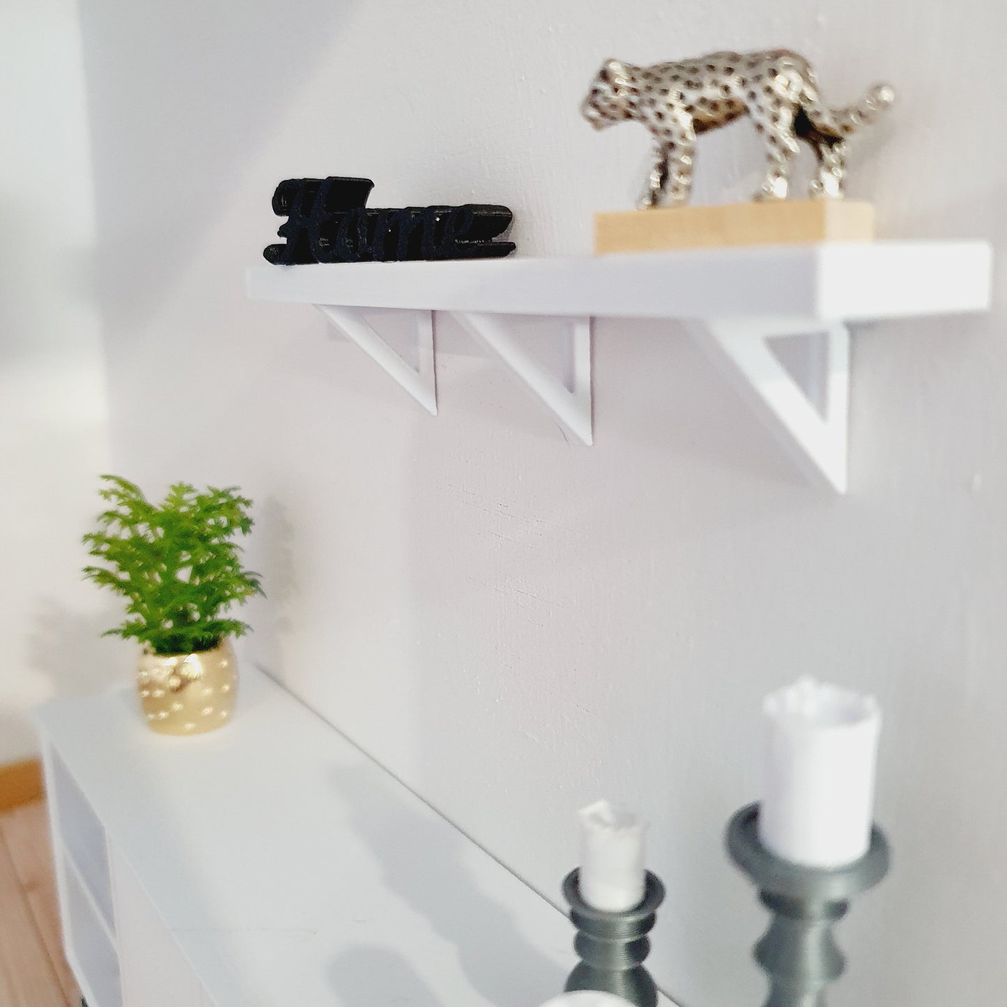 Dolls House Shelf with Brackets | Choice of Colours | 1:12 Scale