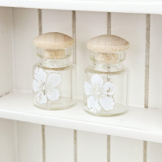 Dolls House White Flower Jars, Set of 2, jars with lids, 12th scale, miniature jar/ vase