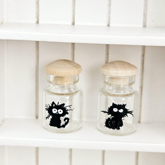 Dolls House Black Cat Jars, Set of 2, jars with lids, 12th scale, miniature jar/ vase