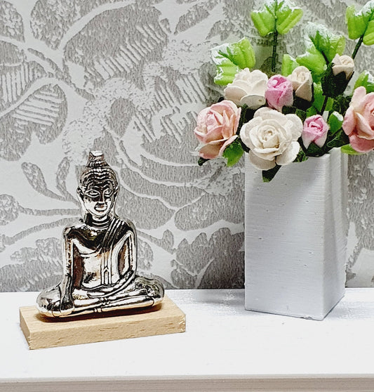 Sitting Buddha Ornament Dolls House  1:12th Scale Buddha  Miniature Buddha