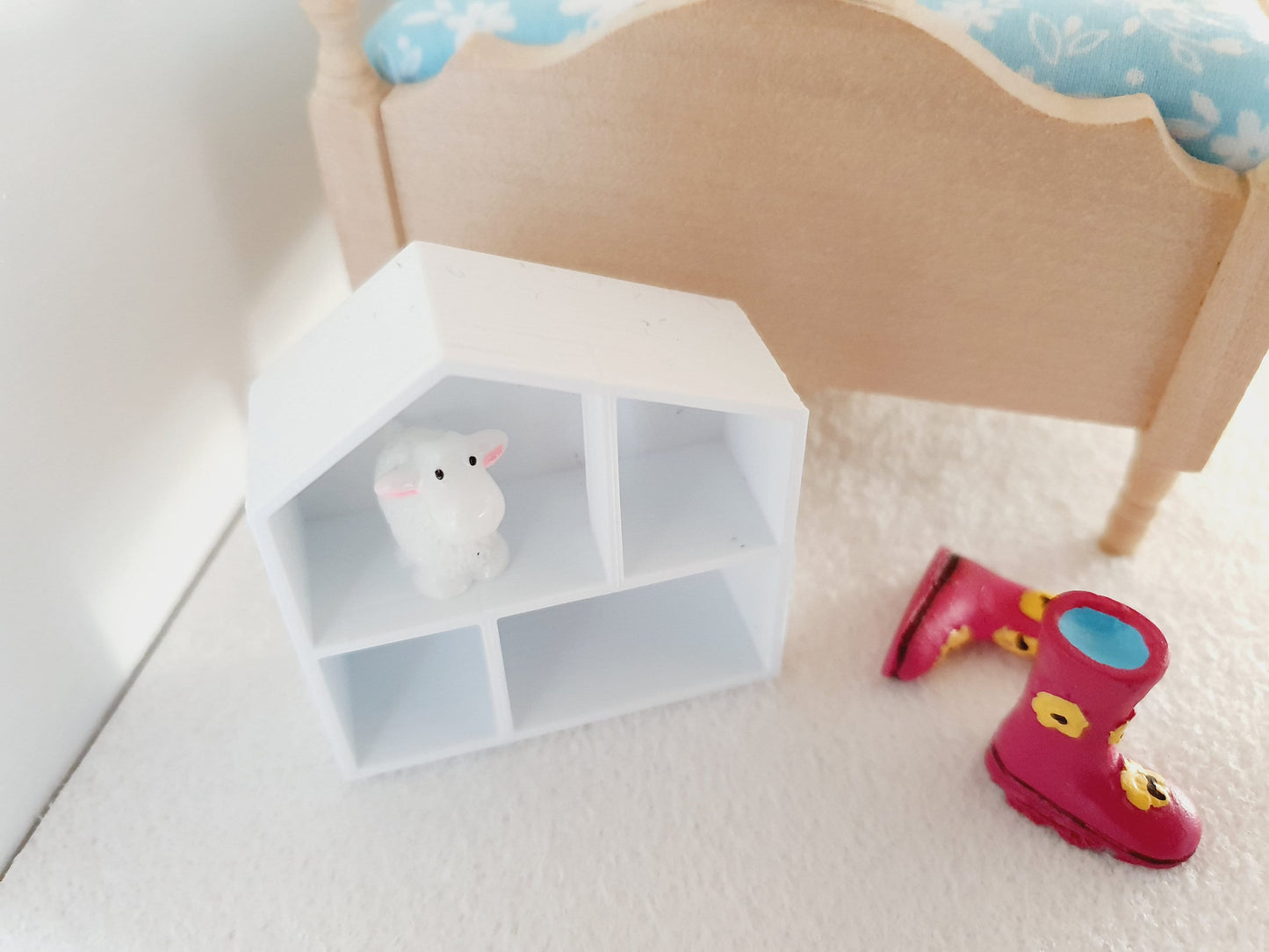 Dolls House Miniature Toy Dolls House | Modern Style | 1:12 Scale