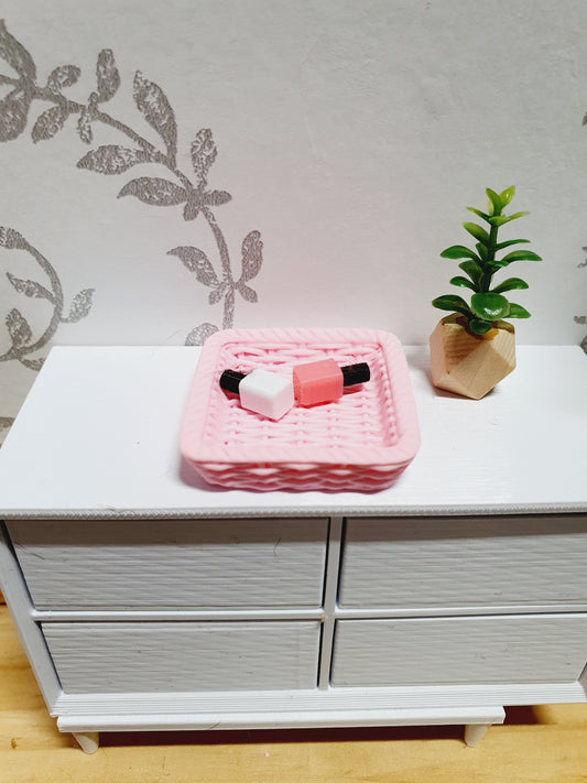 Dolls House Modern Rattan Tray | Choice of Colours | 1:12 Scale Miniature Accessory