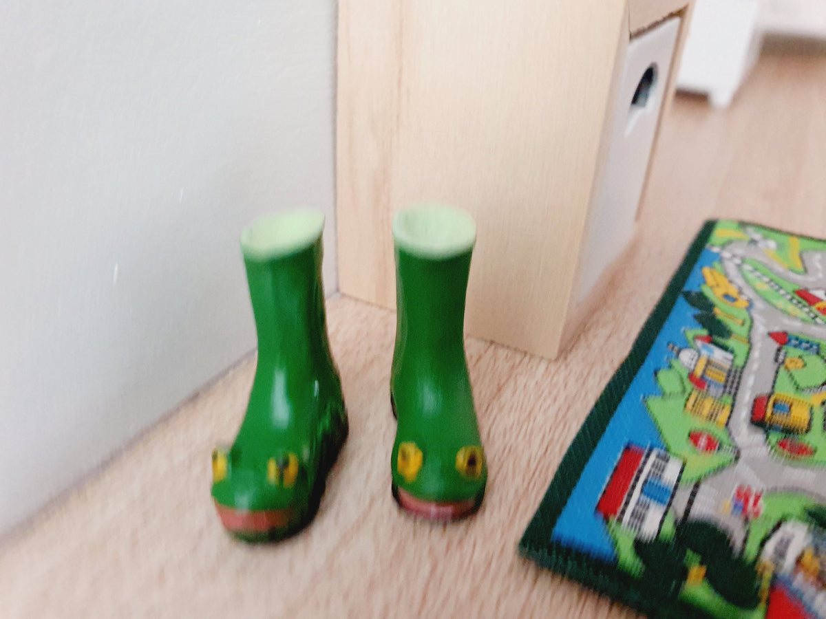 Dolls House Frog Wellies Boy's Green Garden Boots