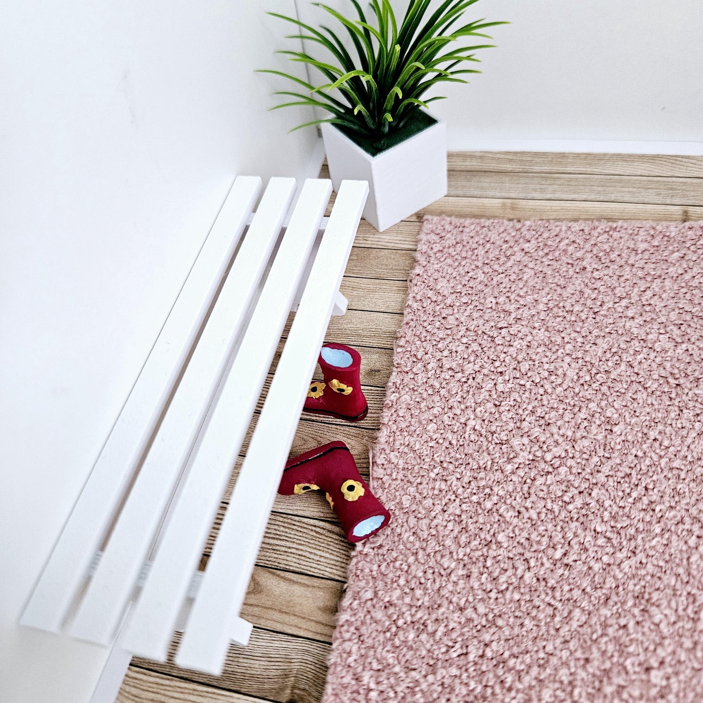 Dolls House Slatted Seat Bench | Choice of Colours | 1:12 Scale Miniature Furniture