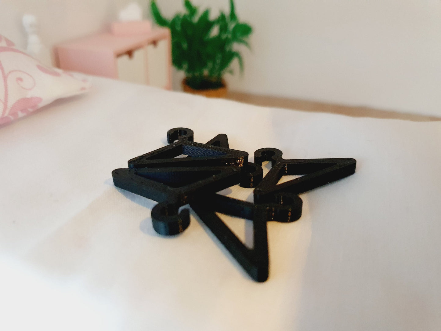 Dolls House Coat Hangers | Set of 6 | Choice of Colours | 1:12 Scale Miniature Accessories