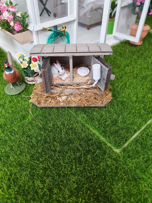 Dolls House Rabbit Hutch Set | Includes Accessories & Rabbit | 1:12 Scale Miniature