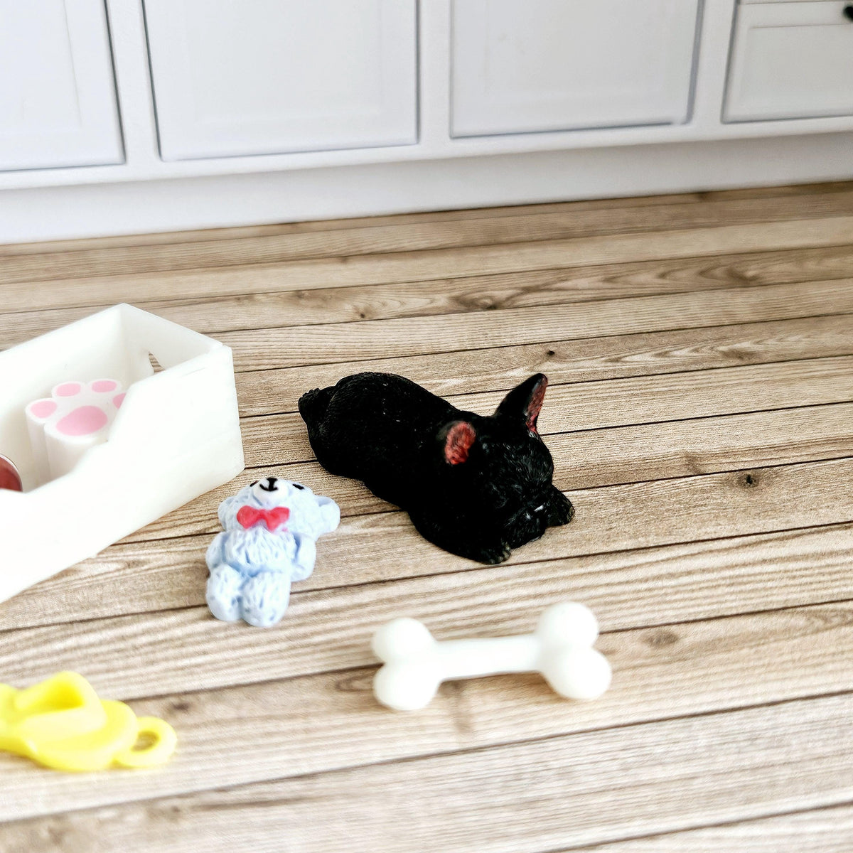 Dolls House French Bulldog & Bone White Toy Box, 12th Scale toy box, miniature dog
