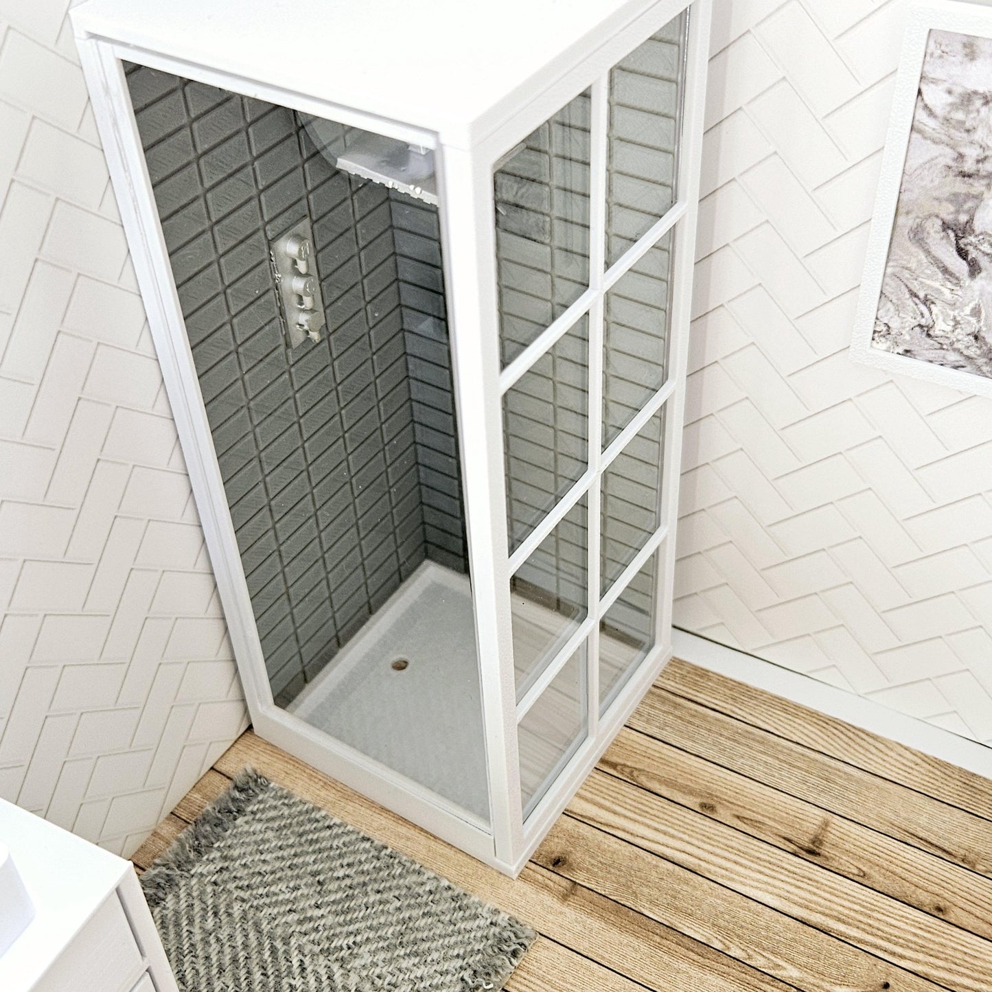 Dolls House Miniature Panelled Door Shower Cubicle –  1:12 Scale