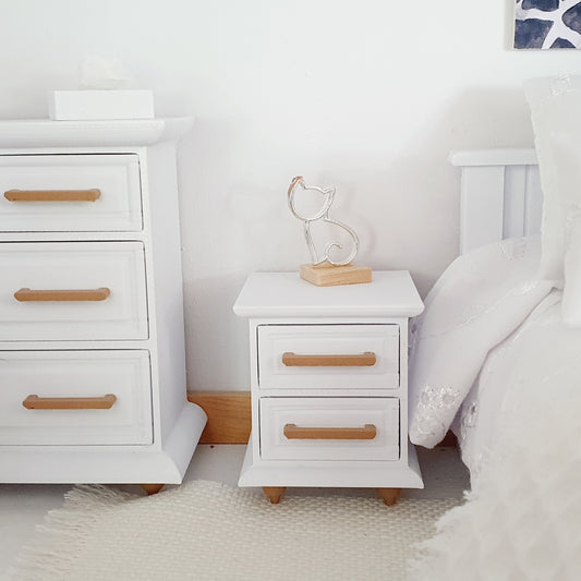 Miniature Dolls House Bedside Table, Dollhouse Furniture, Bedroom Decor, Dolls House Miniatures, Dollhouse Accessories, 12th Scale