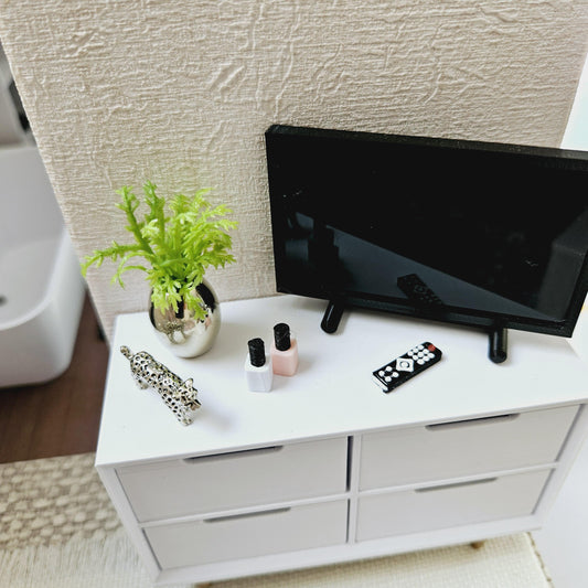 Dolls House Modern Flatscreen Television | On Stand with Remote Control | 1:12 Scale Miniature