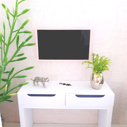 12th Scale, Modern Kitchen/ Bedroom Flatscreen Television with remote control, Dolls House, Miniature TV