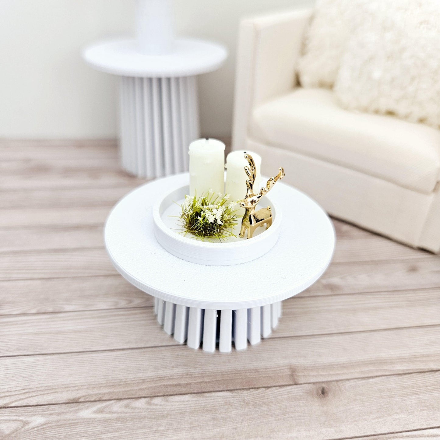 Dolls House Christmas Coloured tray ornament with 2x candles, white or red plant & a gold reindeer, 12th scale, miniature ornament