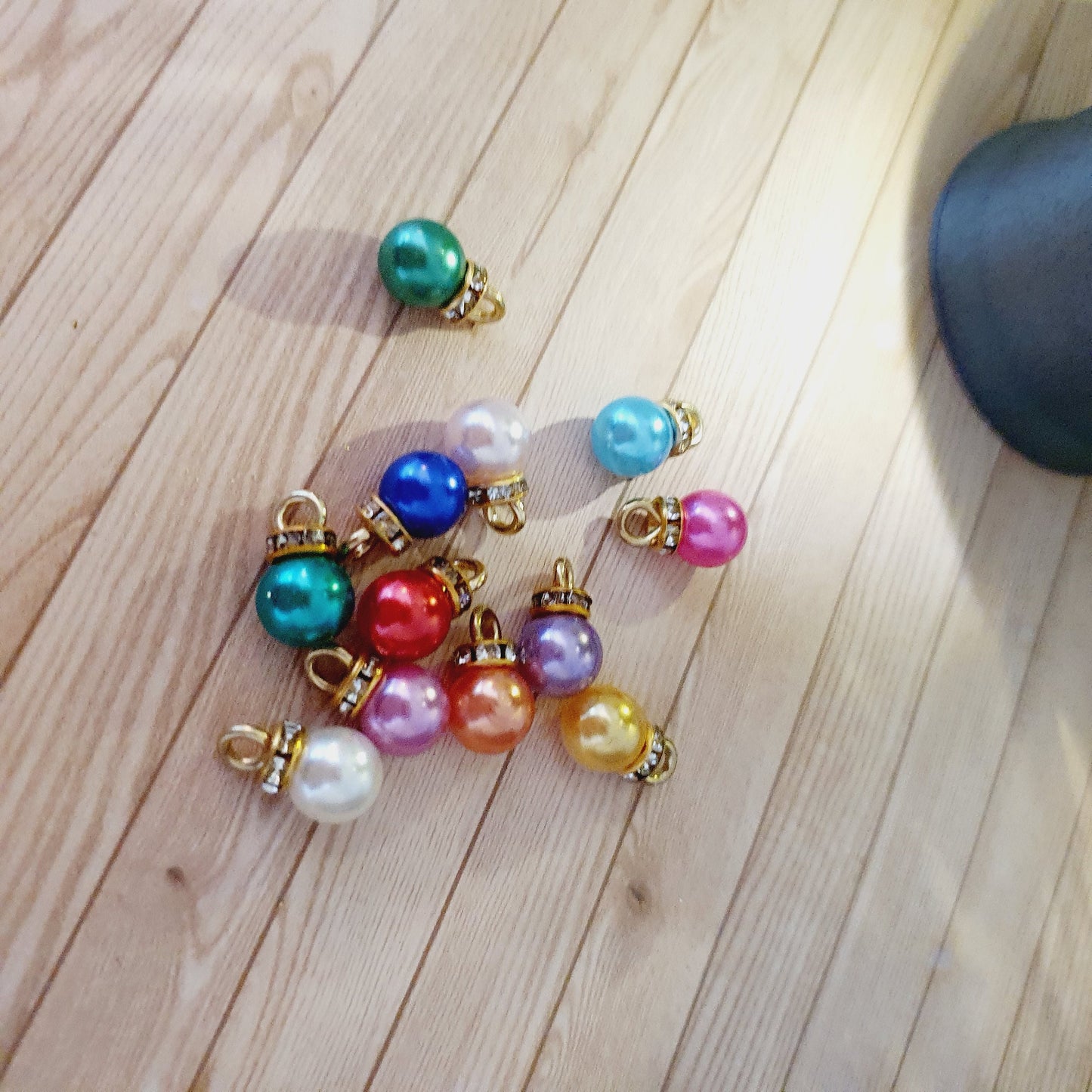 Dolls House Christmas Baubles, Mixed Colours, 12th Scale, Christmas tree decorations, miniature decorations