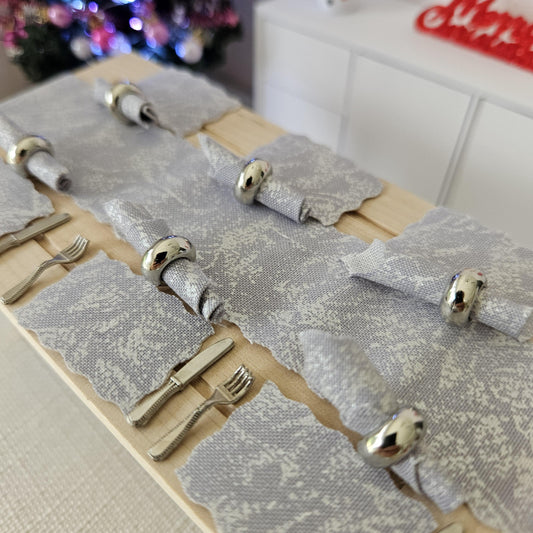 Dolls House Christmas Table Place Setting Set, Table Runner, Place Mats & Napkins, Set of 6, Miniature Table Place Settings, 1:12 Scale