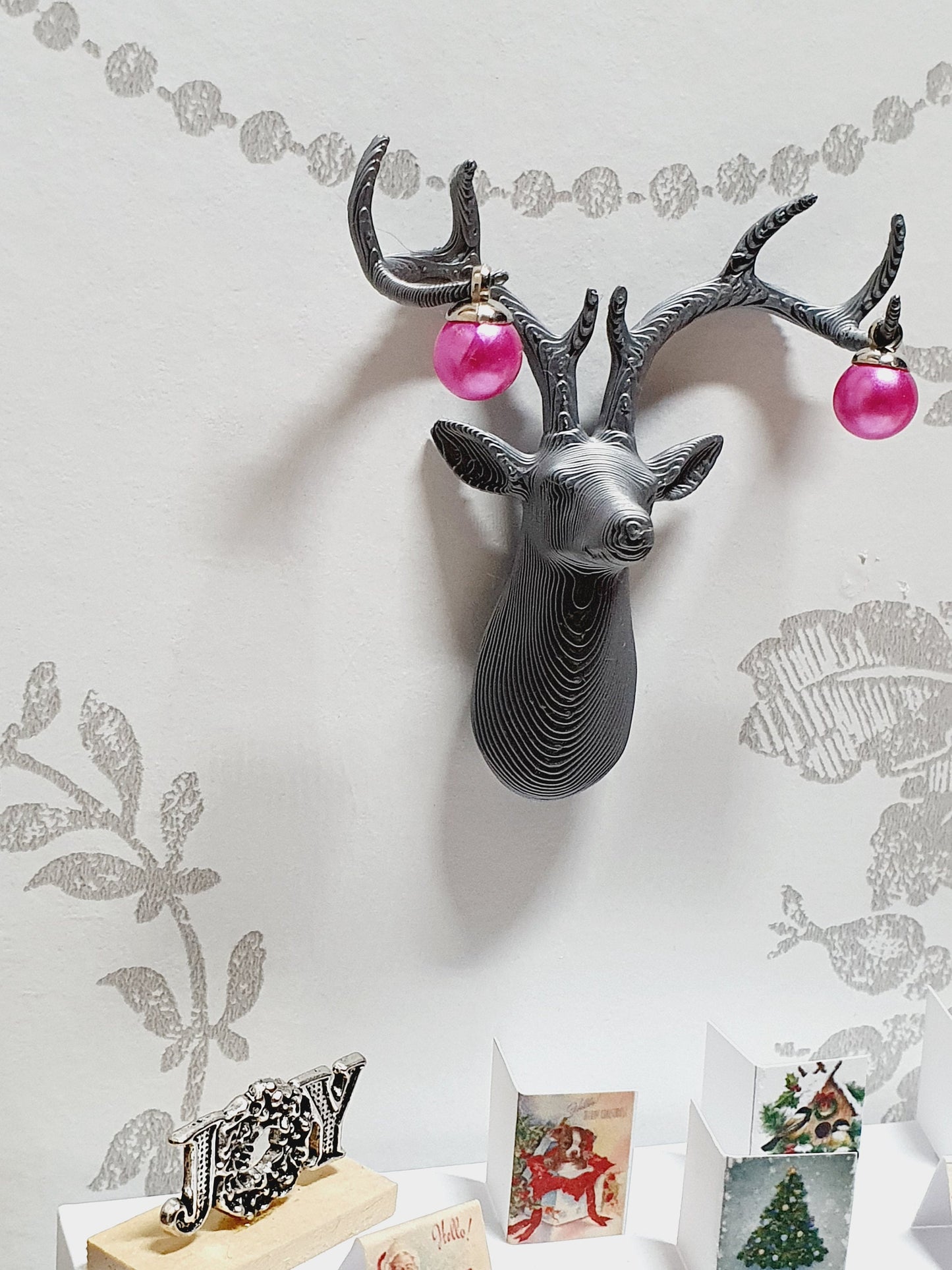 Dolls House Christmas Reindeer/Stag with 2x Baubles, Choice of Colours, 12th Scale, Miniature reindeer/stag