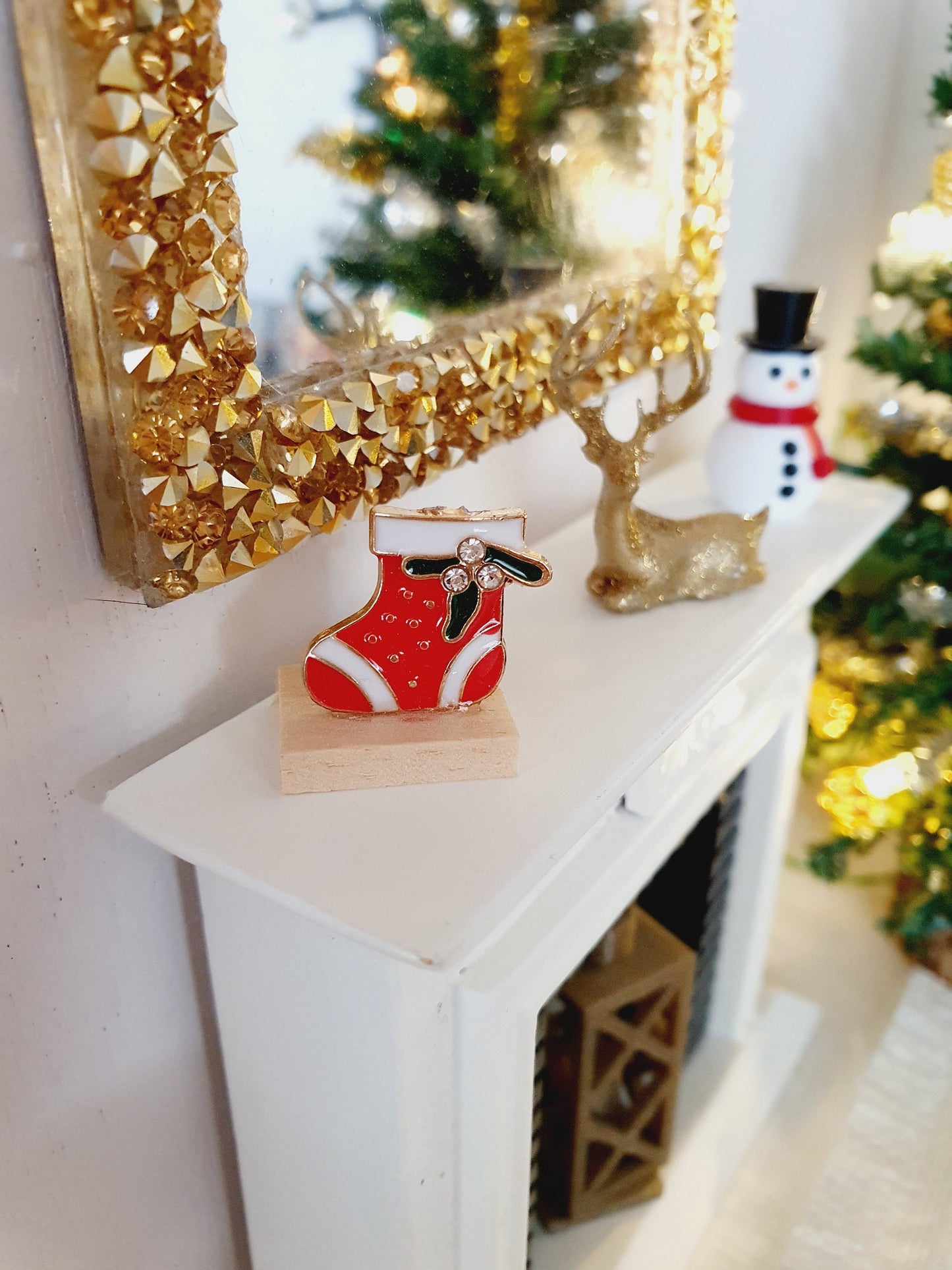 Dolls House Christmas Ornaments, 1:12th scale, Christmas miniature ornaments