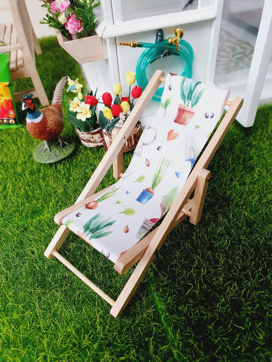 Dolls House Wooden Folding Deck Chair, Miniature, 12th Scale, Choice of Designs