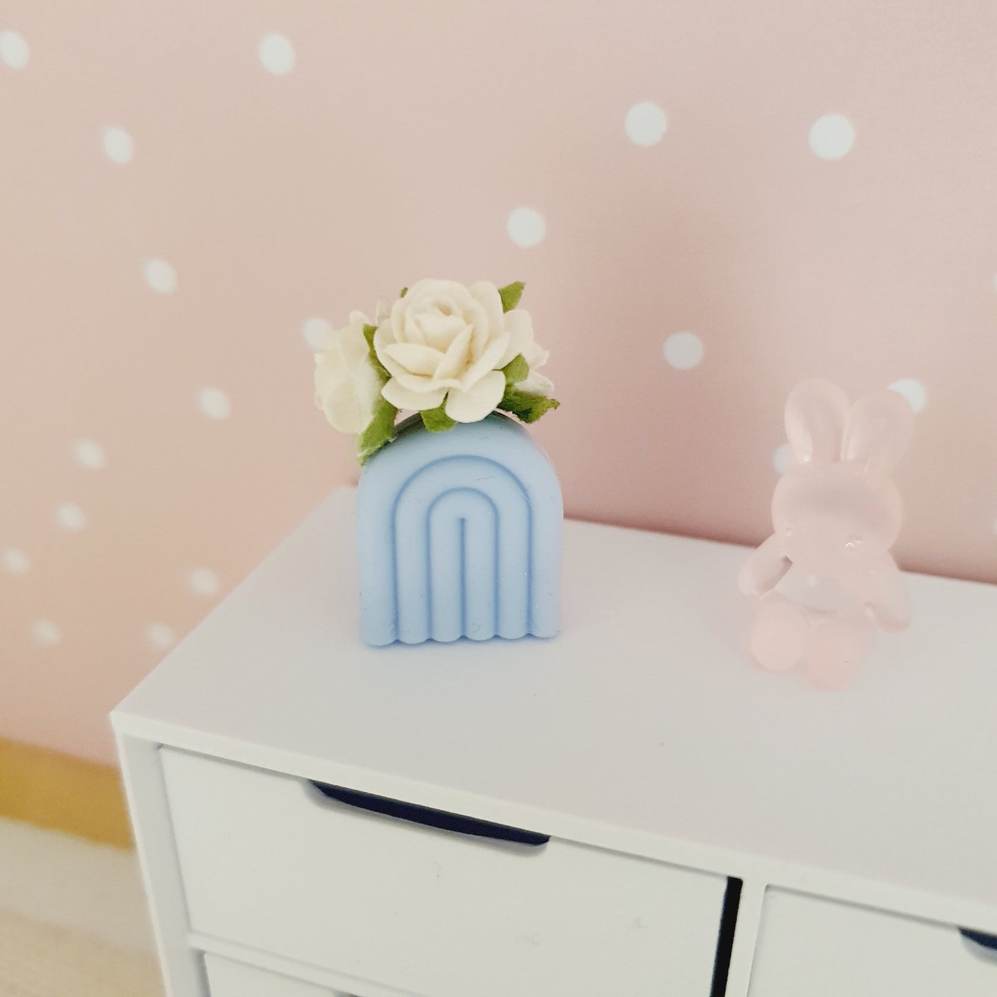 Dolls House Lovely Coloured Rainbow Plant Pot with Coloured roses  1:12th Scale, Miniature Pot