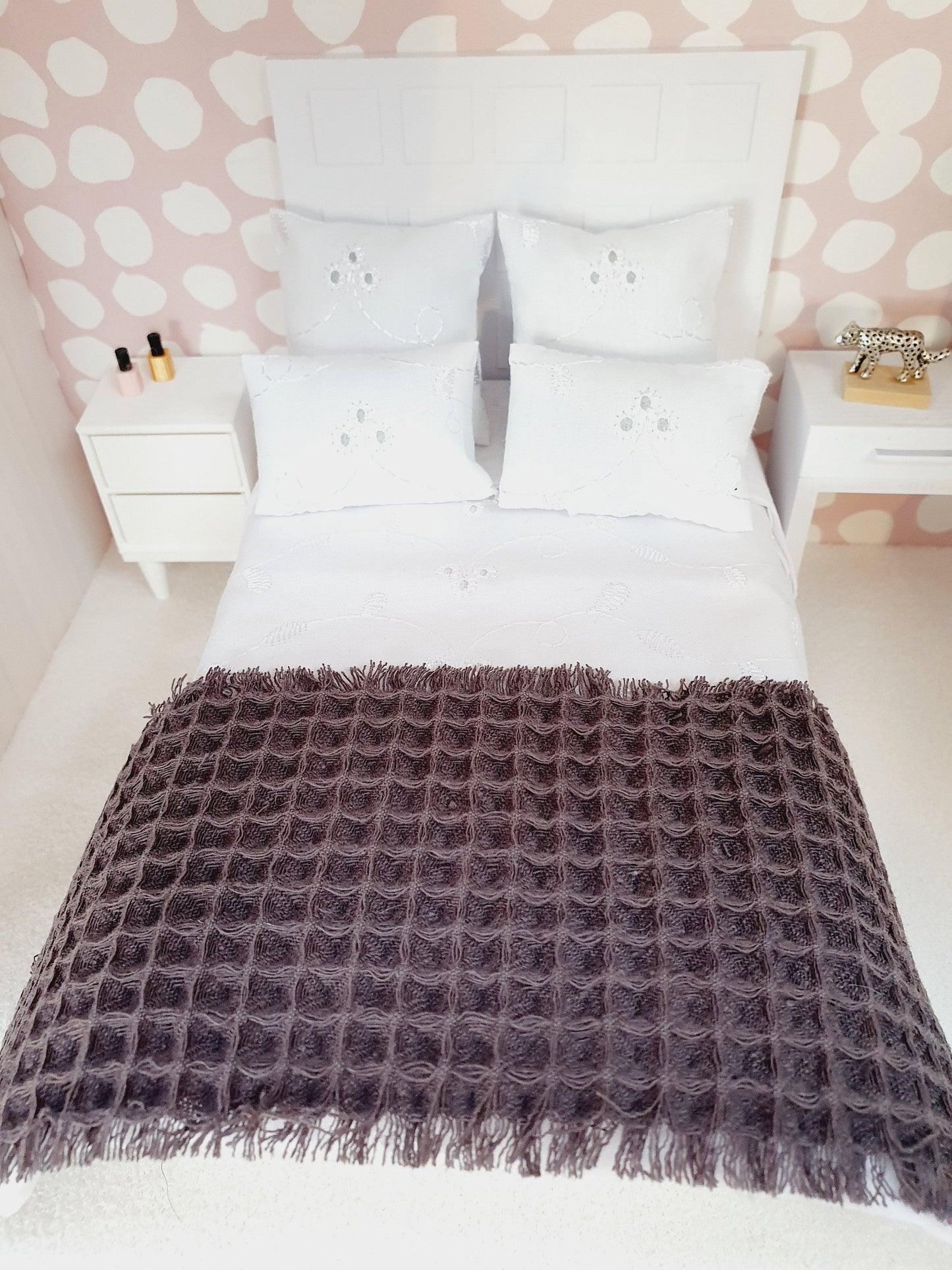 Dolls House Pretty Double Waffle Throw, choice of colours, Double, 12th scale, miniature