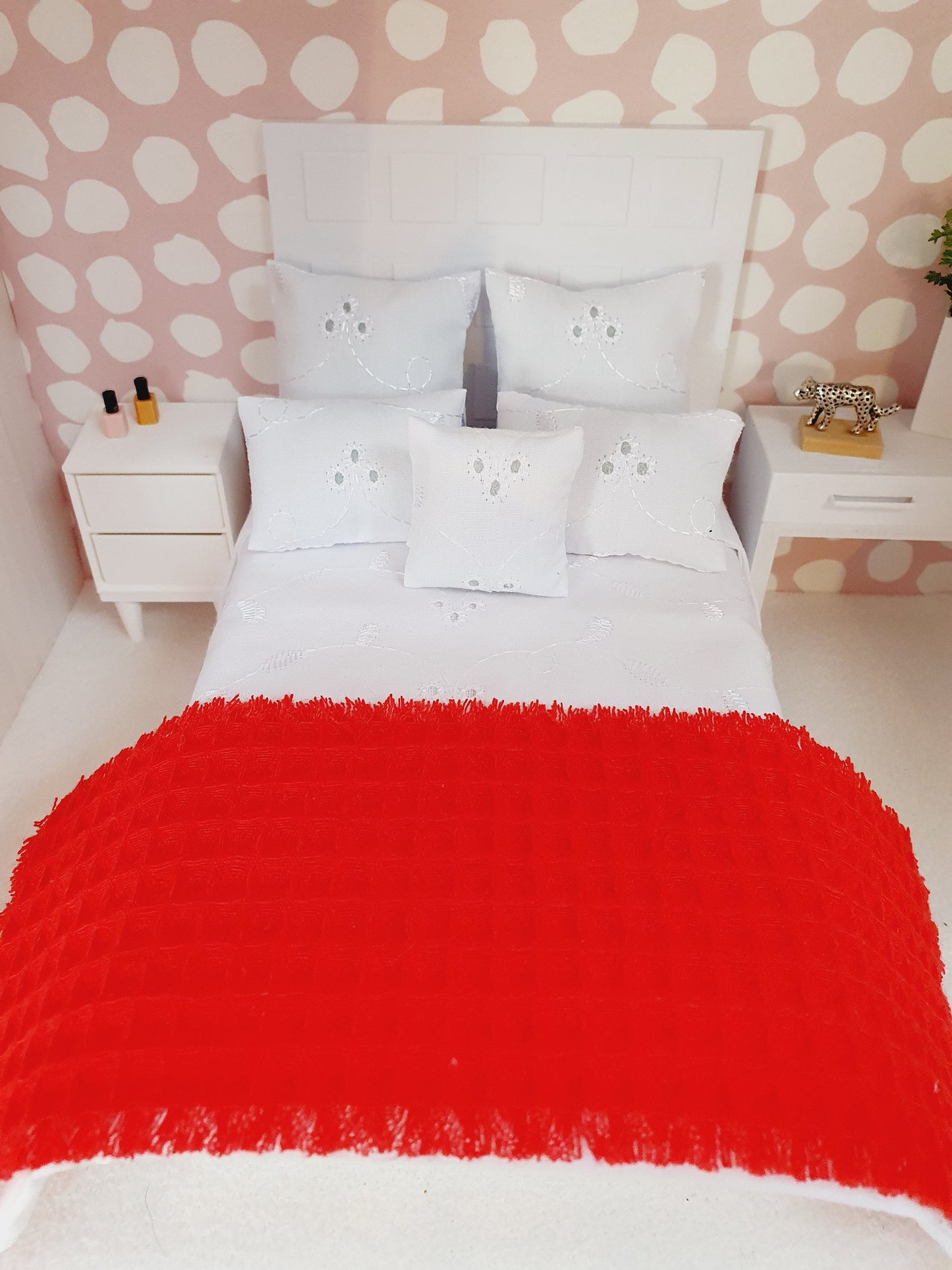 Dolls House Pretty Double Waffle Throw, choice of colours, Double, 12th scale, miniature