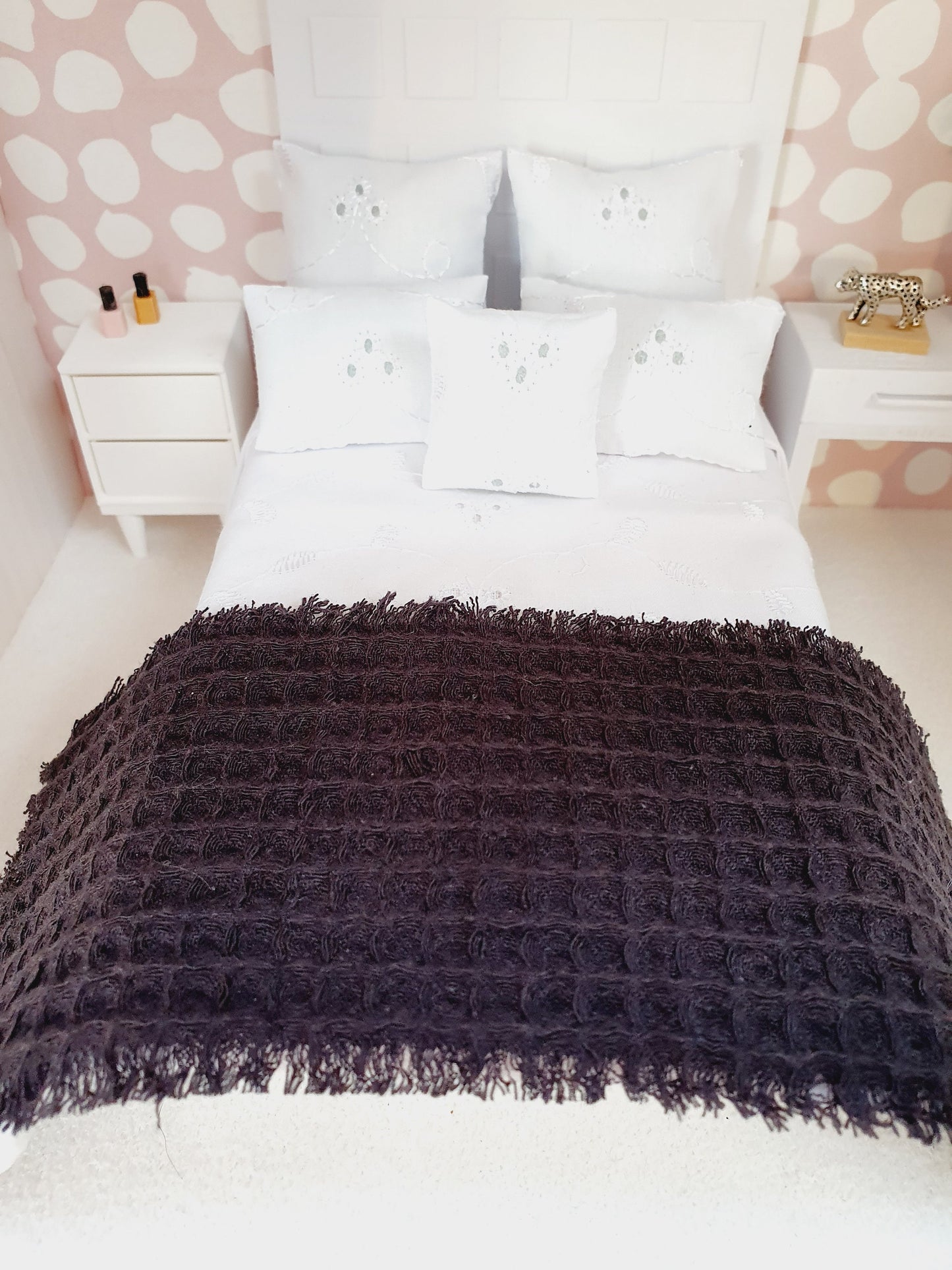 Dolls House Pretty Double Waffle Throw, choice of colours, Double, 12th scale, miniature
