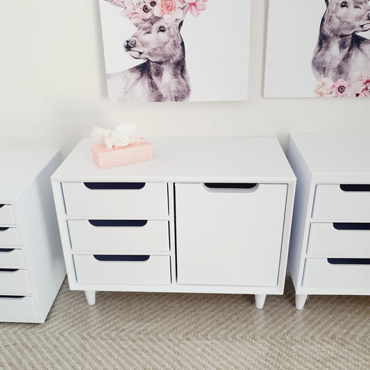 Dolls House Modern Small Sideboard with 3 opening drawers & 1 cupboard, Choice of Colours 1:12th Scale, Miniature