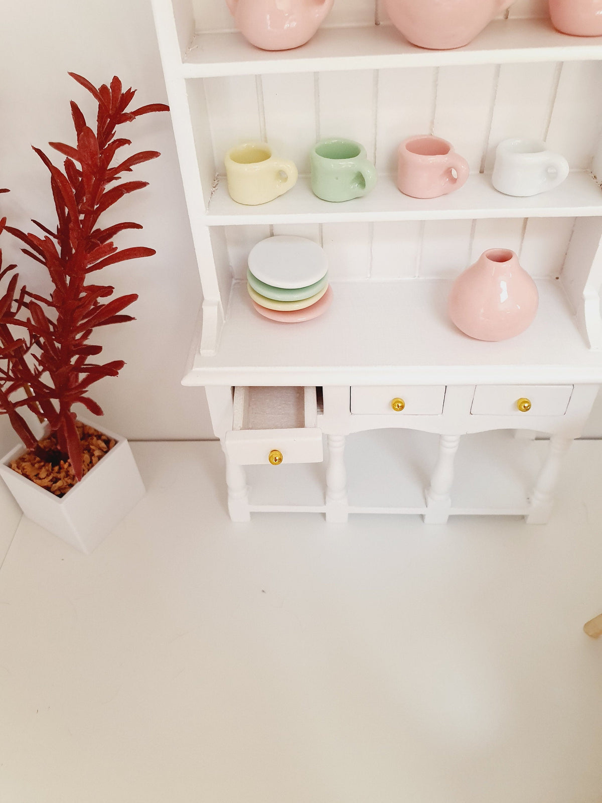 Dolls House White Wooden Dresser with 3 opening drawers  1:12th Scale, Miniature Dresser