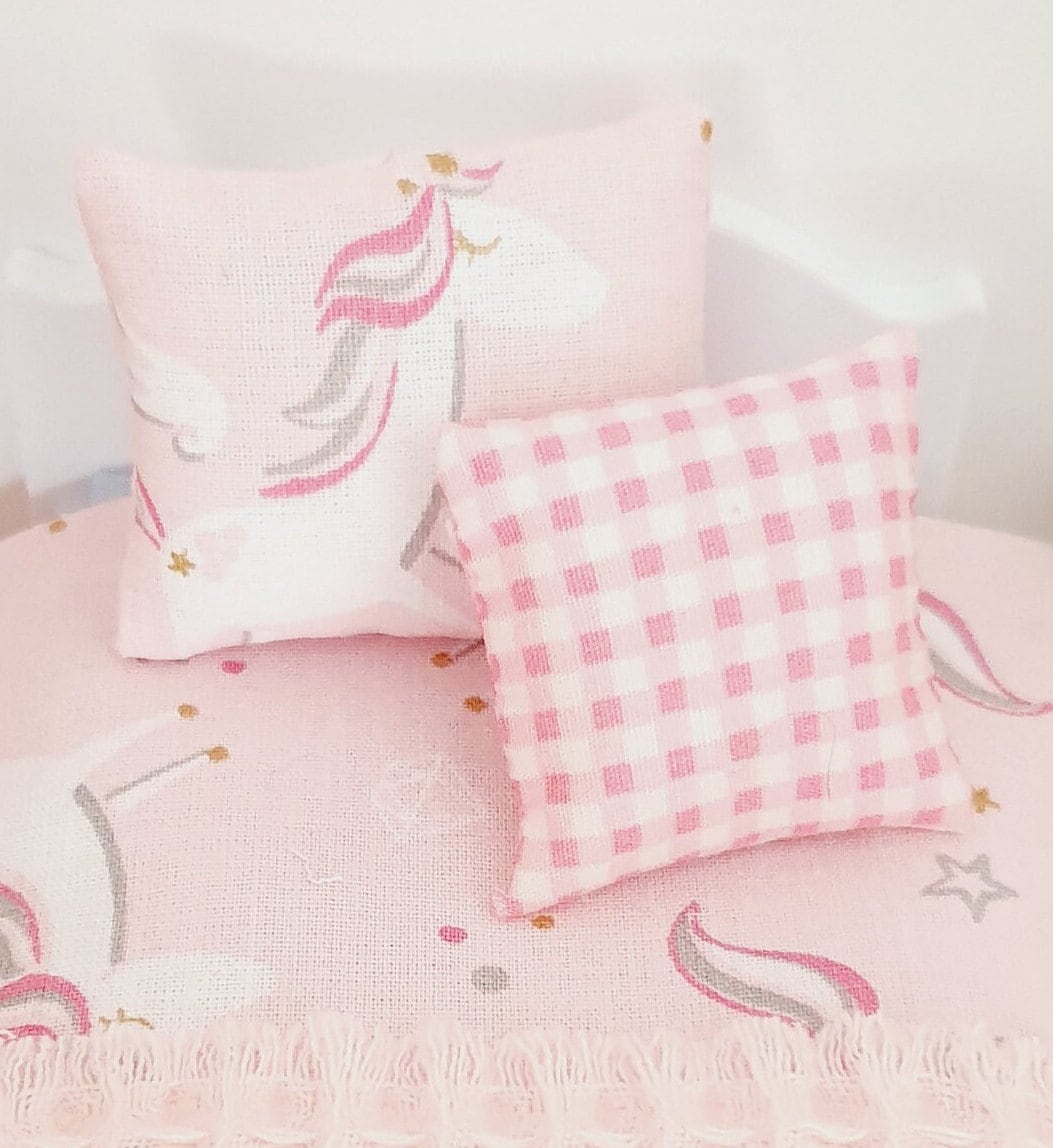 Dolls House Junior Bedding Set – Pink Unicorns, 1:12 Scale