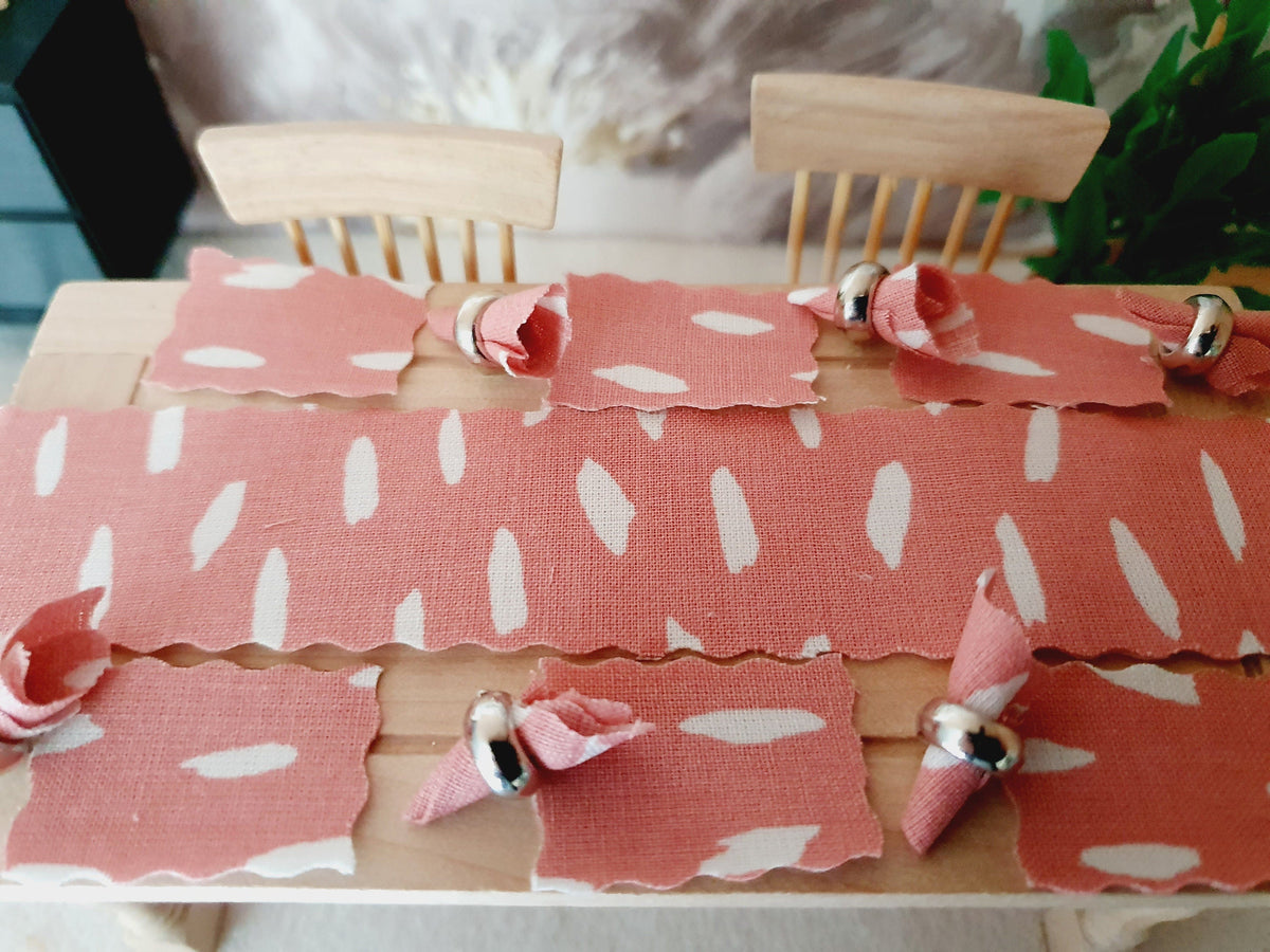 Dolls House Dark Pink Table Place Setting Set, Table Runner, Place Mats & Napkins, Set of 6, Miniature Table Place, 1:12