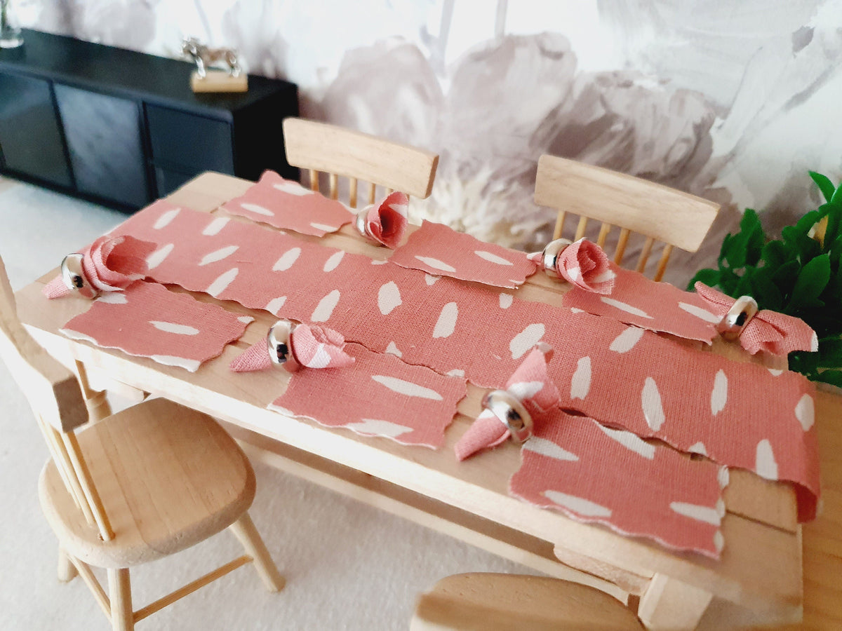 Dolls House Dark Pink Table Place Setting Set, Table Runner, Place Mats & Napkins, Set of 6, Miniature Table Place, 1:12