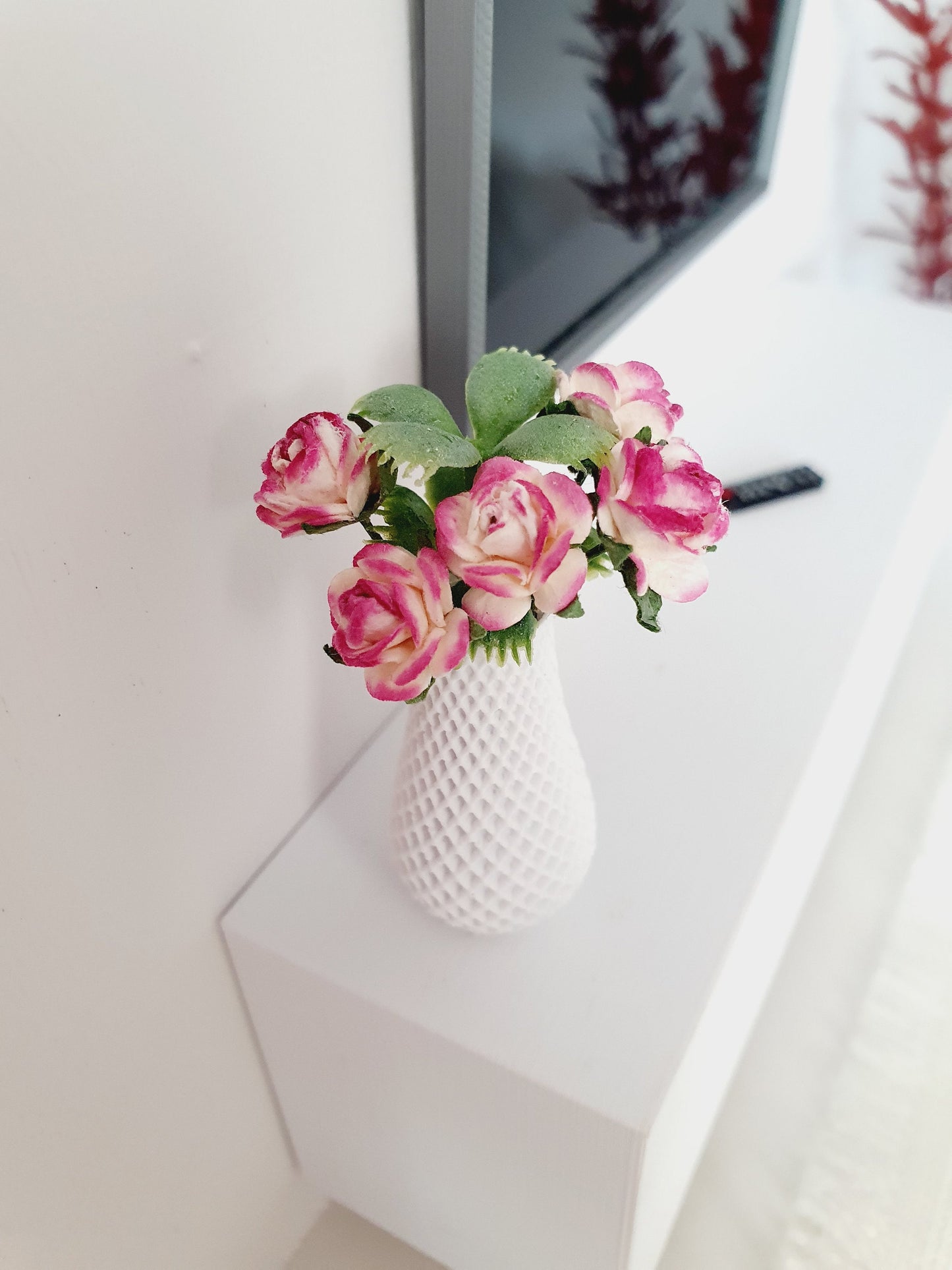 Dolls House Pink Roses | Coloured Vase | 1:12 Scale Miniature Flowers