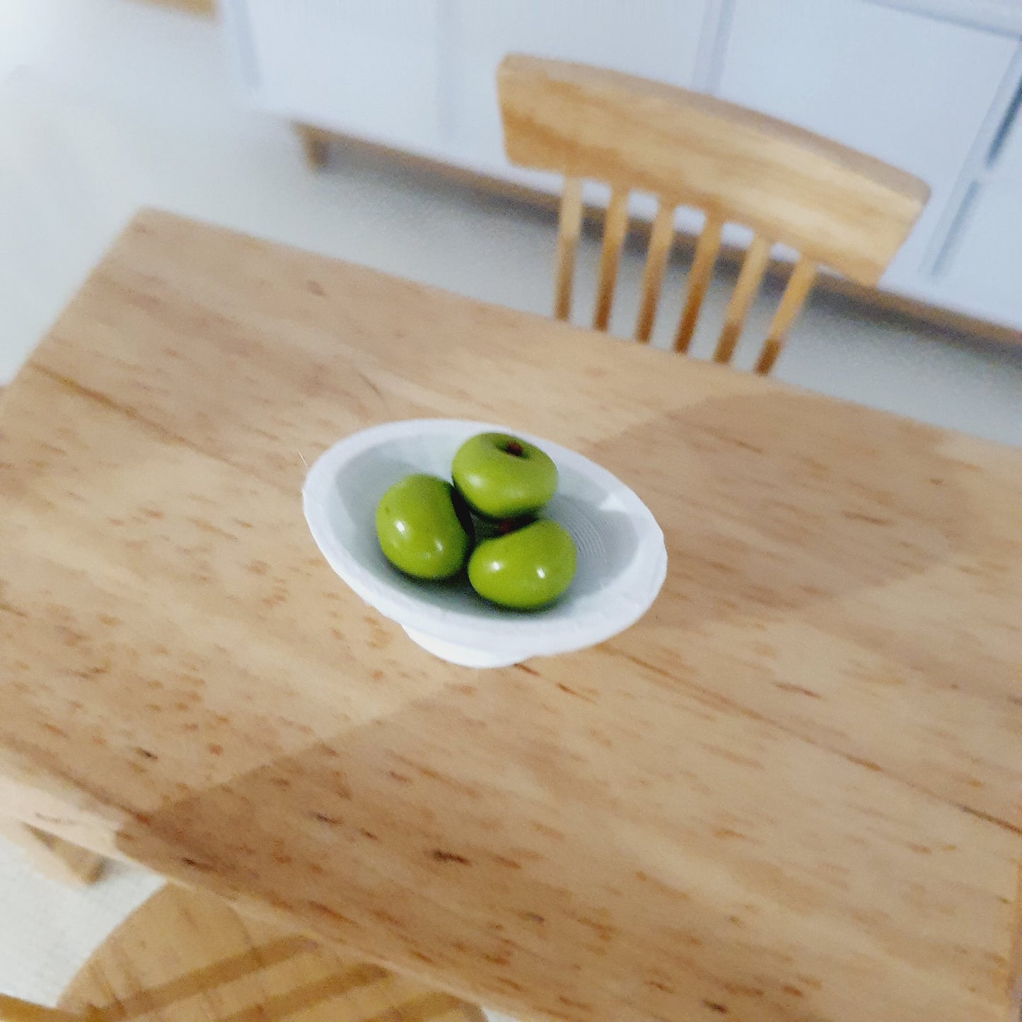 Dolls House Coloured Fruit Bowl, 12th Scale, Miniature bowl