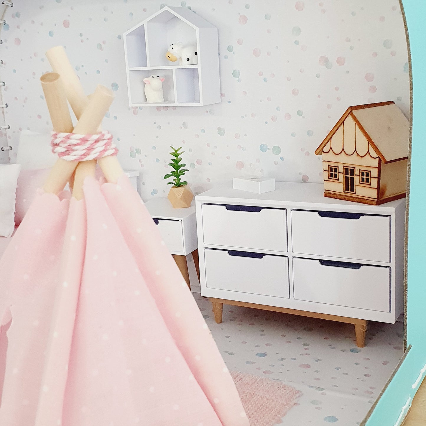 Dolls House in a Travel Suitcase, Pretty pink design, 12th Scale, Miniature case