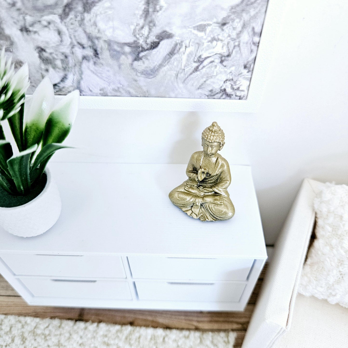 Dolls House Sitting Buddha Ornament, House or Garden Ornament, 12th Scale