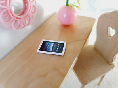 White Tablet | 1:12 scale dolls house miniature