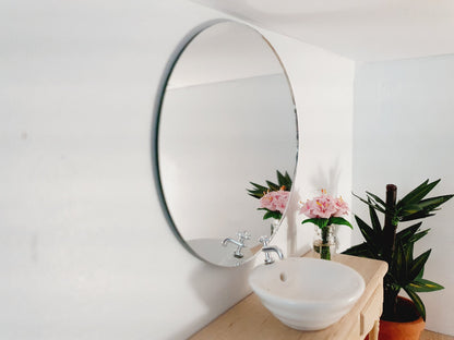 Round Mirror – 60 or 90 mm – alternate view 2 | 1:12 scale dolls house miniature